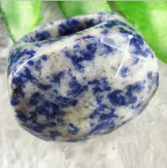 New Natural Sodalite Oval Ring. - Picture 2 of 2